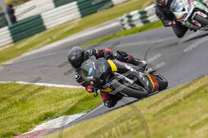 cadwell no limits trackday;cadwell park;cadwell park photographs;cadwell trackday photographs;enduro digital images;event digital images;eventdigitalimages;no limits trackdays;peter wileman photography;racing digital images;trackday digital images;trackday photos